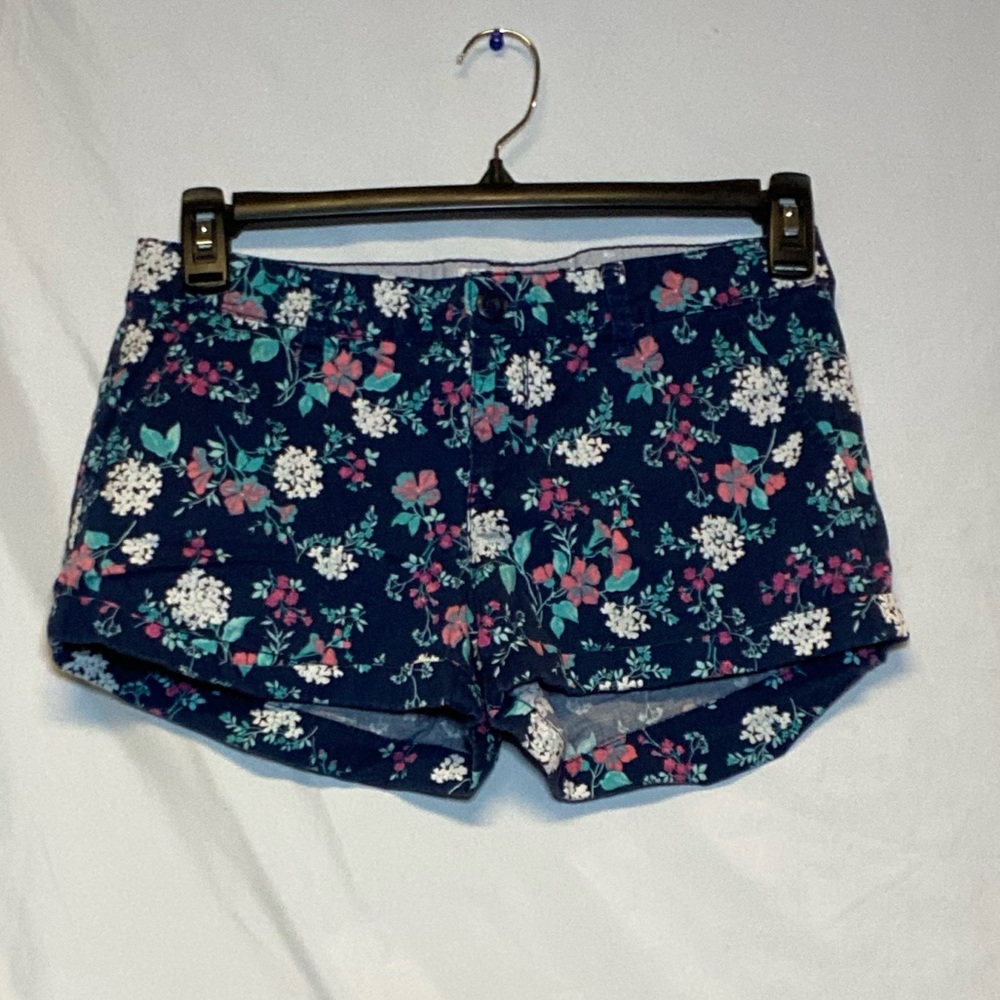 Floral button zip shorts